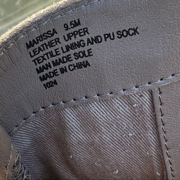 Steve Madden Marissa Point Toe Grey Suede Booties 9.5 - Picture 9 of 9